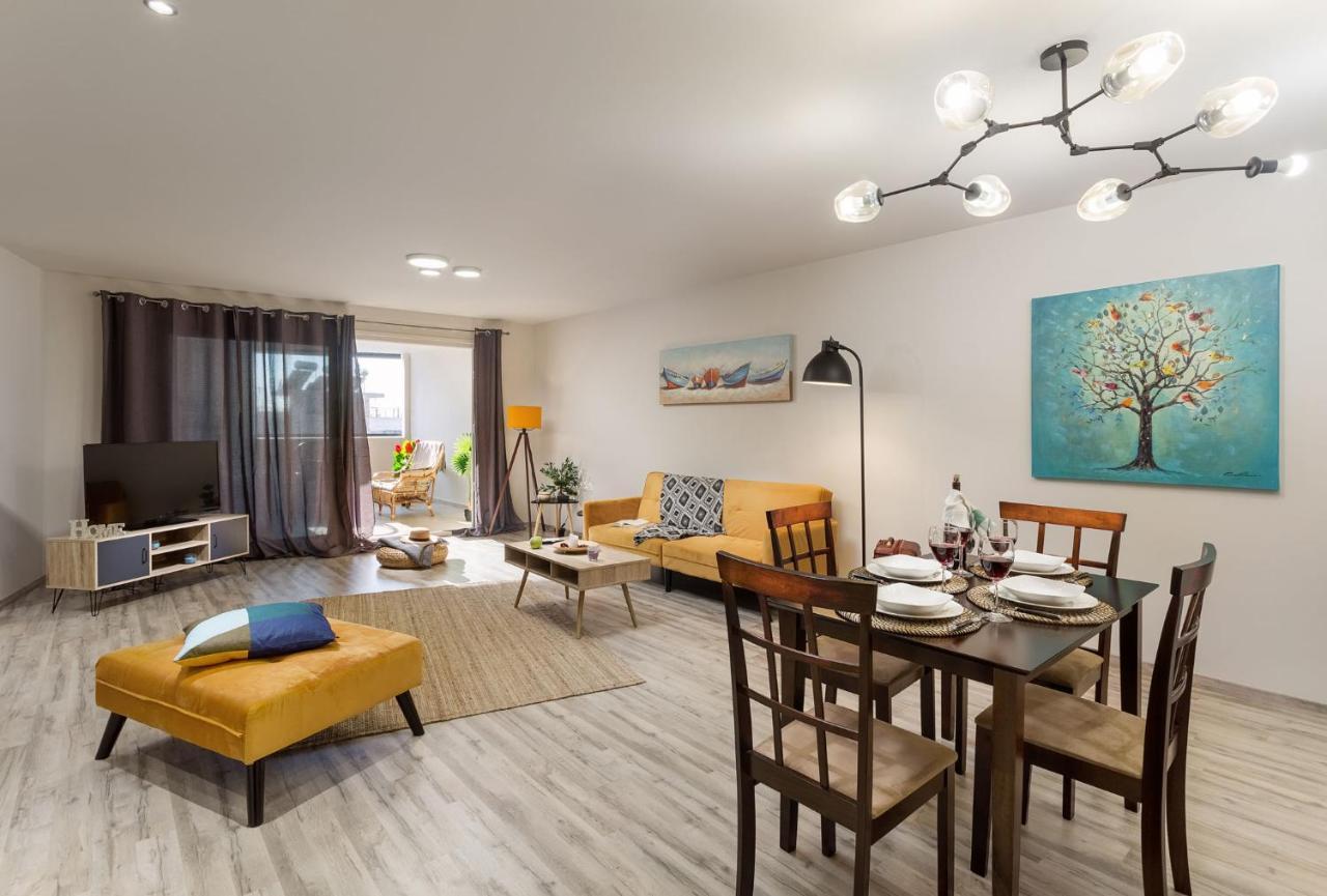 Supreme Luxury Suites By Athens Stay מראה חיצוני תמונה
