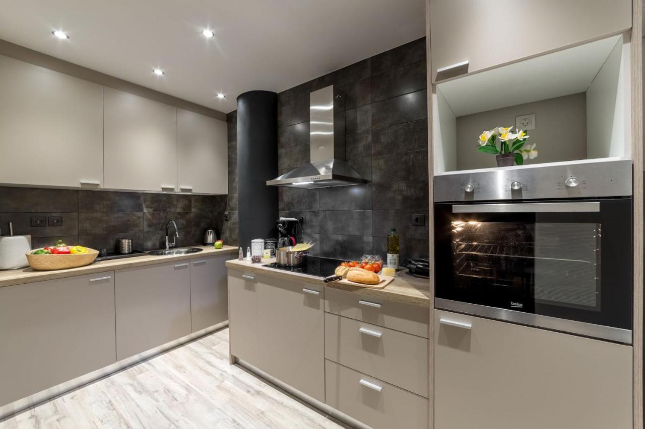 Supreme Luxury Suites By Athens Stay מראה חיצוני תמונה