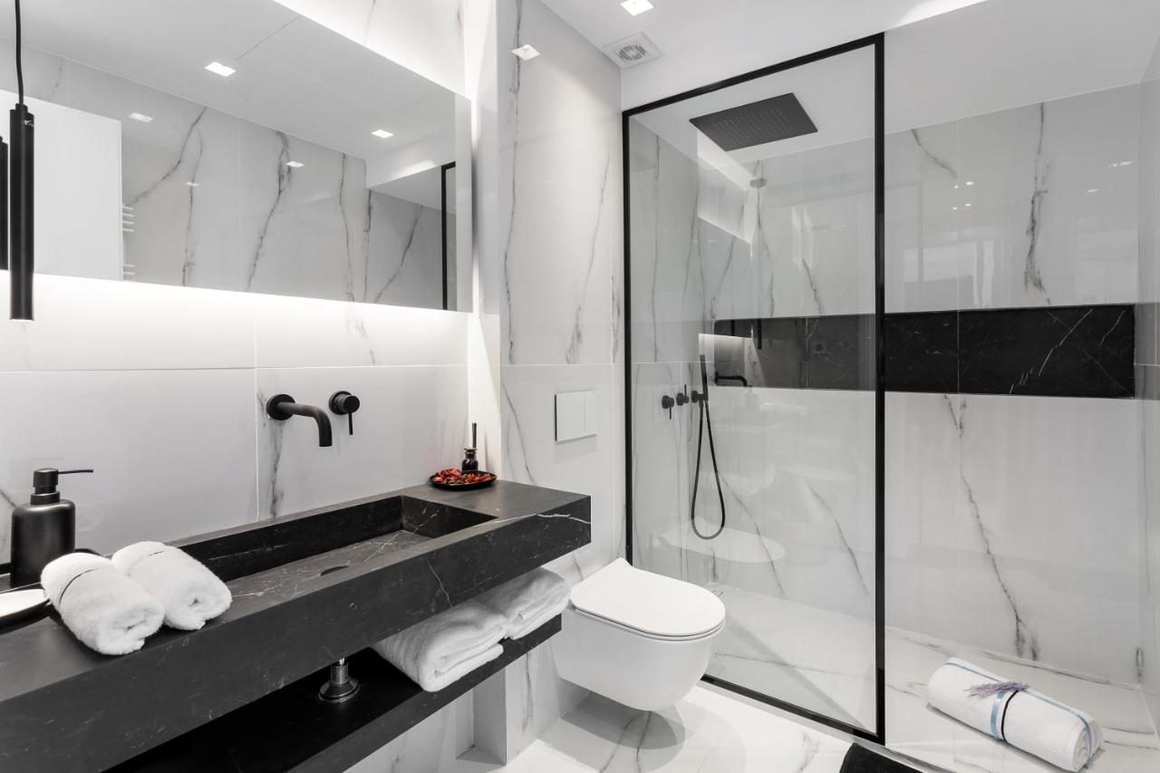 Supreme Luxury Suites By Athens Stay מראה חיצוני תמונה